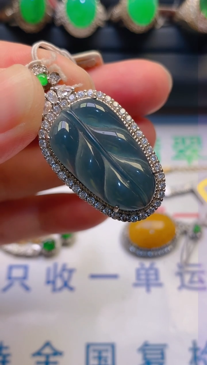 【闪购商品】翡翠耳饰银S925镶嵌天然A货翡翠1