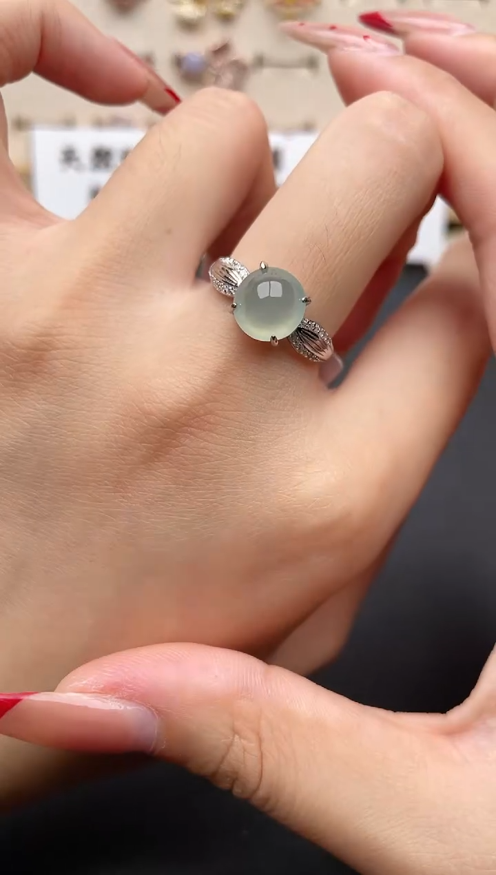 【闪购商品】翡翠戒指银S925镶嵌一物一证一礼盒