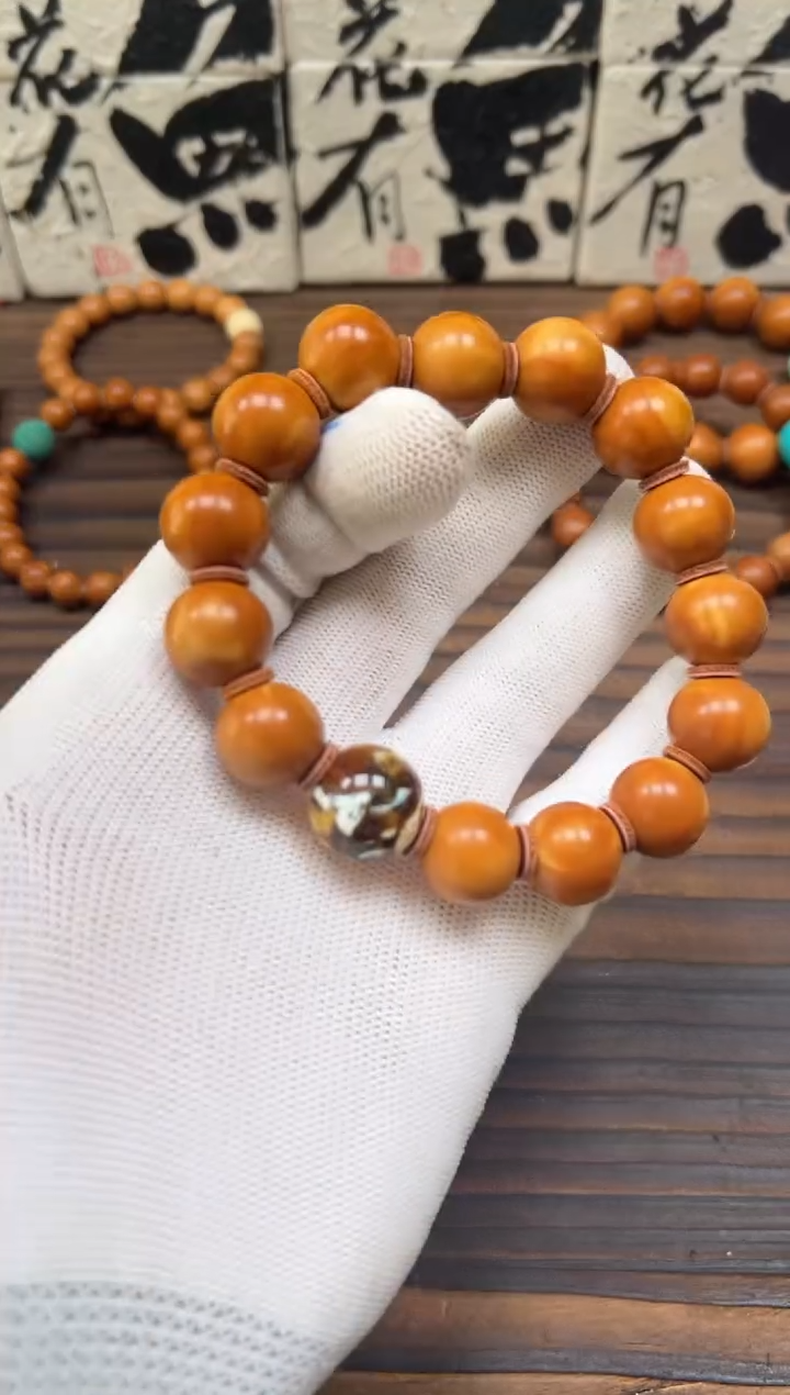 【闪购商品】橄榄核吊坠橄榄核