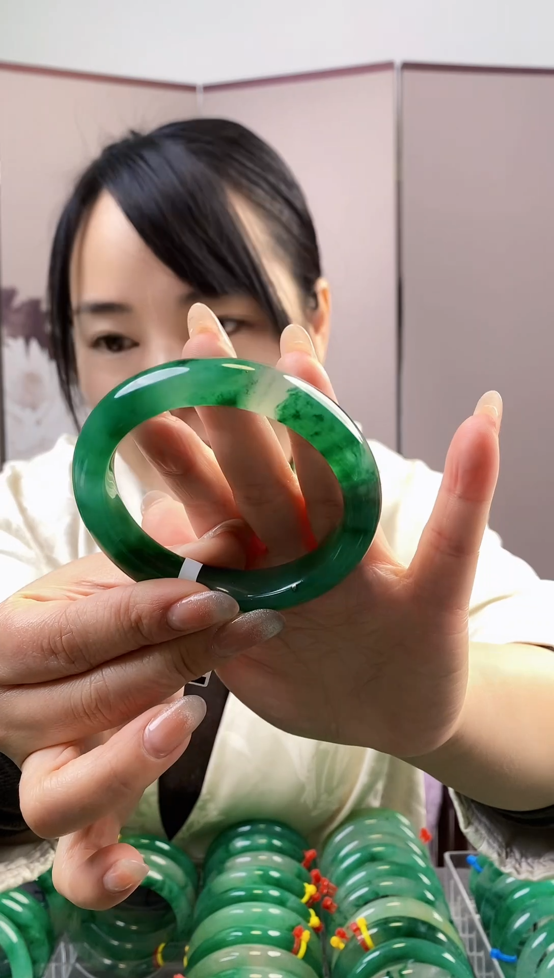 【闪购商品】石英质玉手镯未镶嵌3