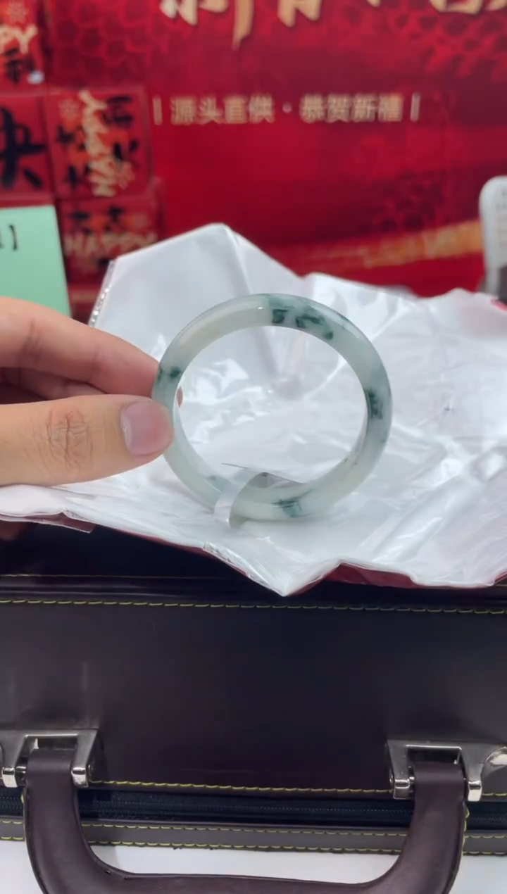 【闪购商品】翡翠手镯未镶嵌6翡翠手镯