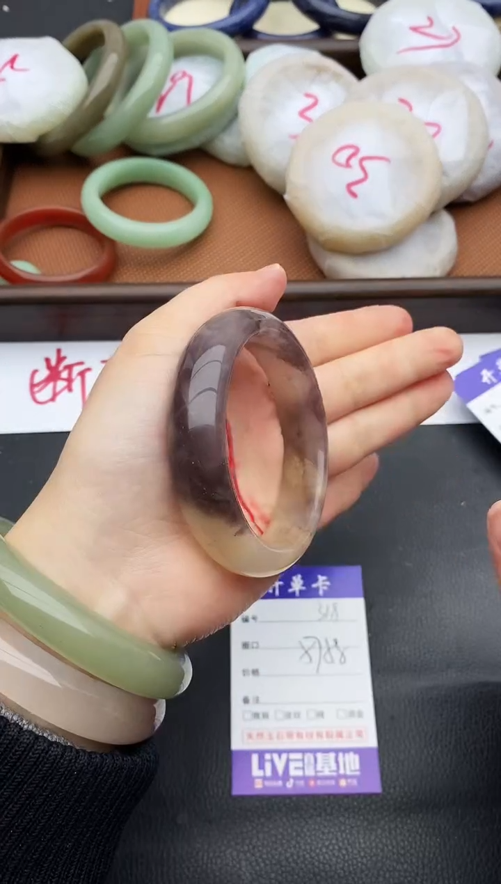 未镶嵌手镯石英质玉318+57/58