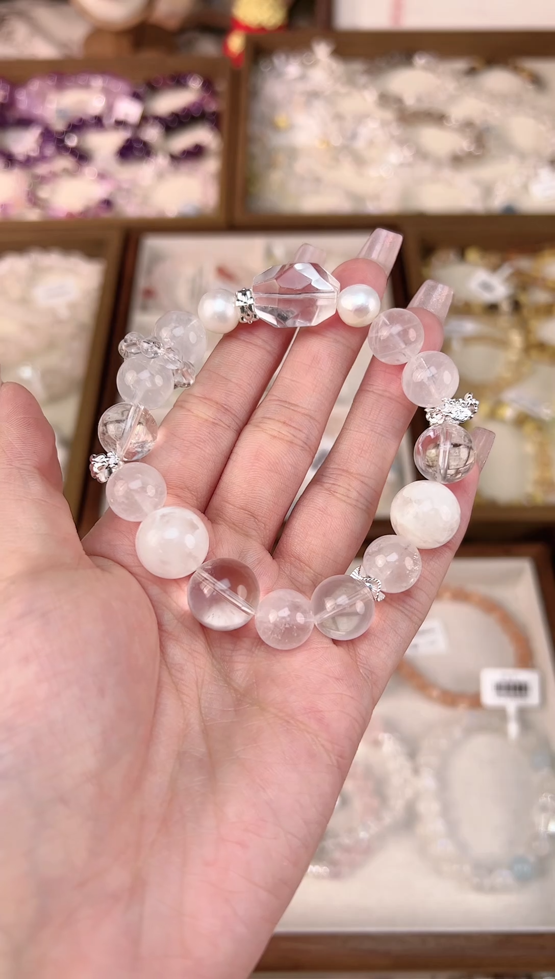 【闪购商品】水晶手串未镶嵌天然水晶 多样性发货发其一 颜色微差