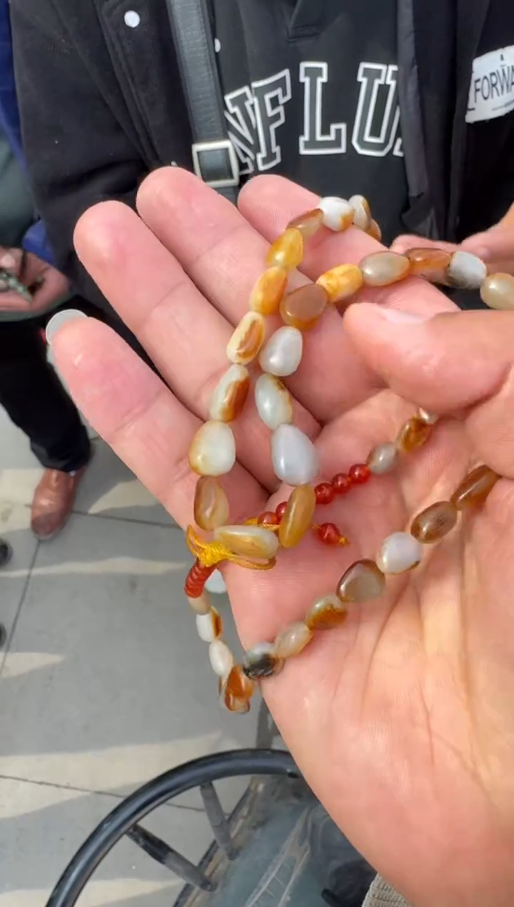 未镶嵌戒指和田玉（糖玉）和田玉