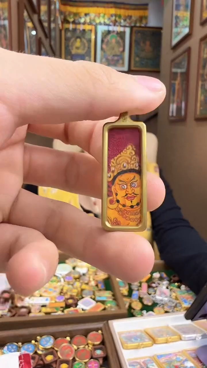 吊坠黄财神-热贡纯手绘唐卡