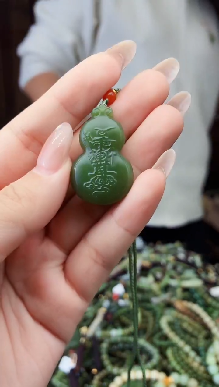 颈饰未镶嵌和田玉多样性发货拍一发一