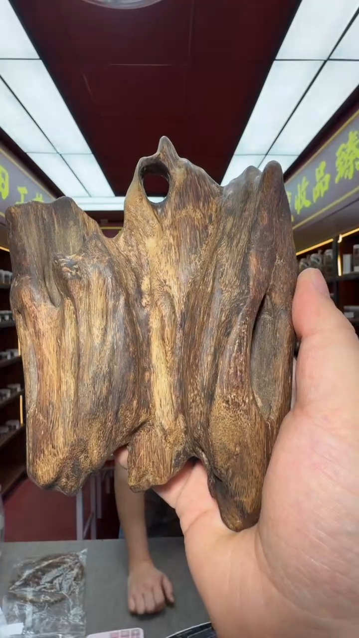 沉香吊坠嘻***喵多样性发一