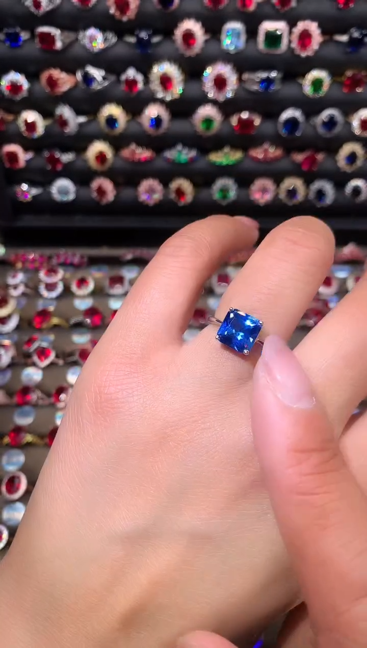 【闪购商品】蓝宝石戒指银S925镶嵌矢车菊8白