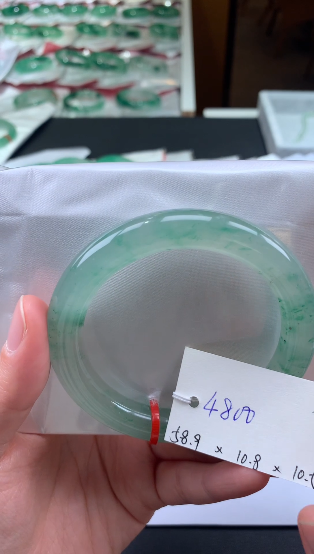 【闪购商品】石英质玉手镯未镶嵌天然玉石非洲翠手镯