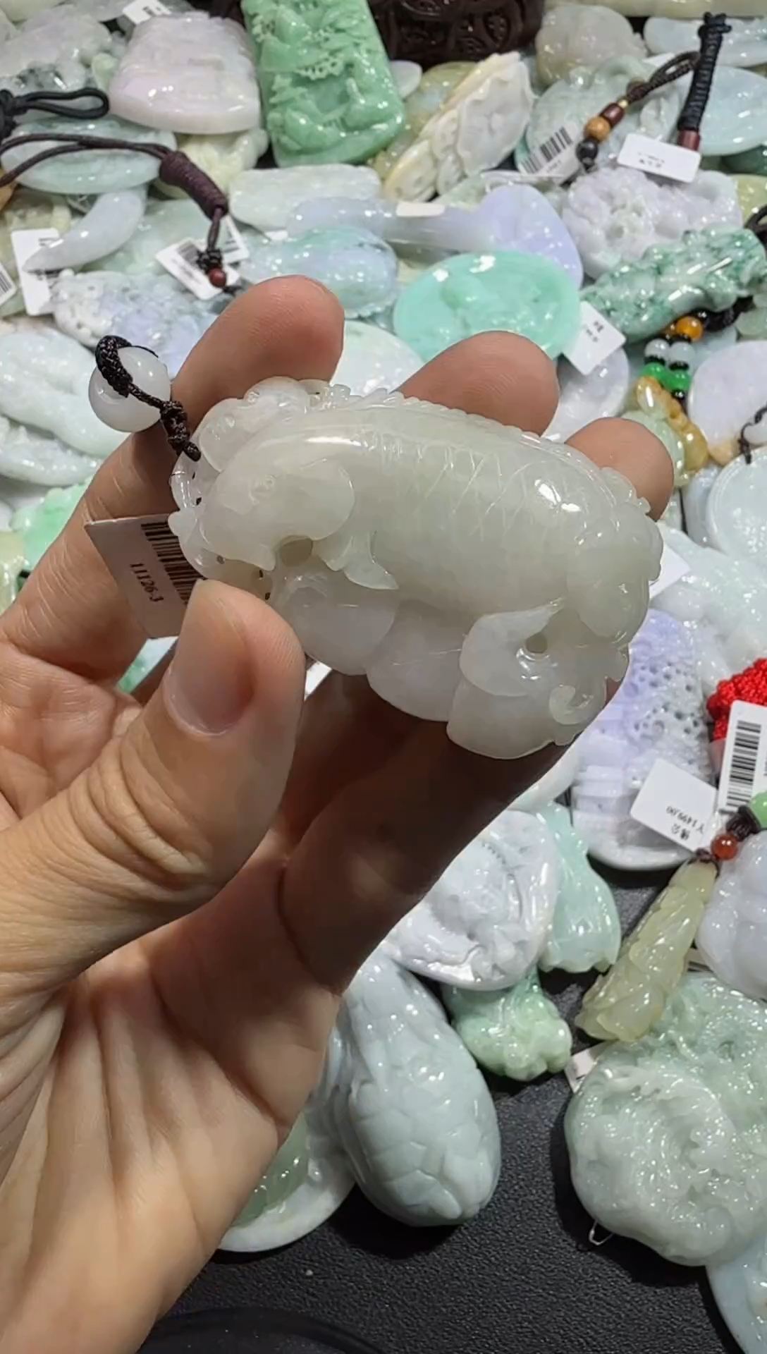 【闪购商品】翡翠颈饰未镶嵌00000115