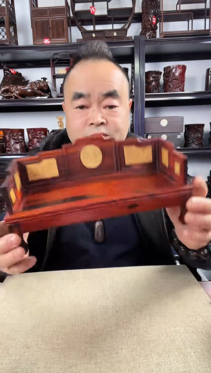 木老李红木工艺品545瑕疵