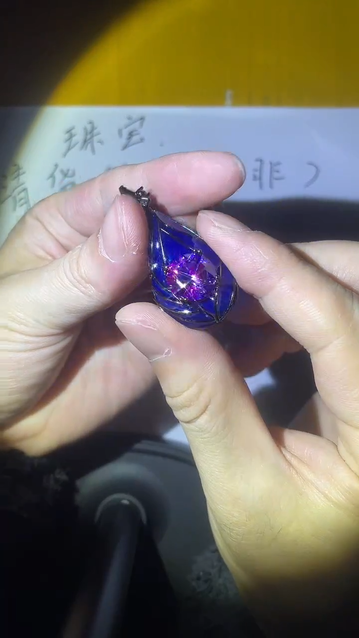 非金属无百搭经典时尚吊坠T124