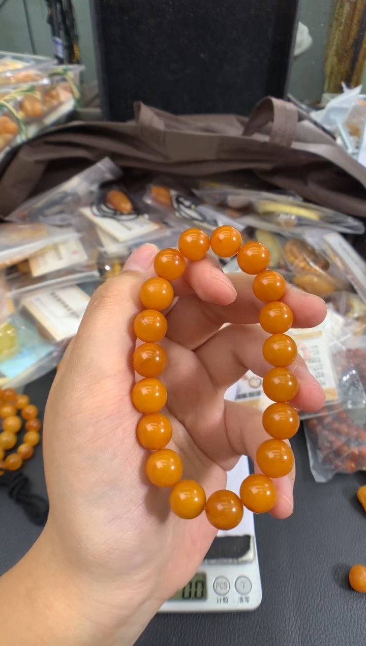 蜜蜡未镶嵌珠宝奇石1