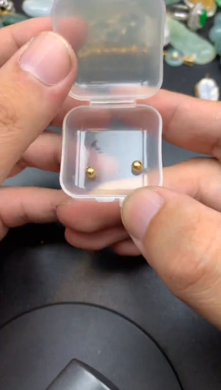 颈饰未镶嵌翡翠?***仙单珠4mm