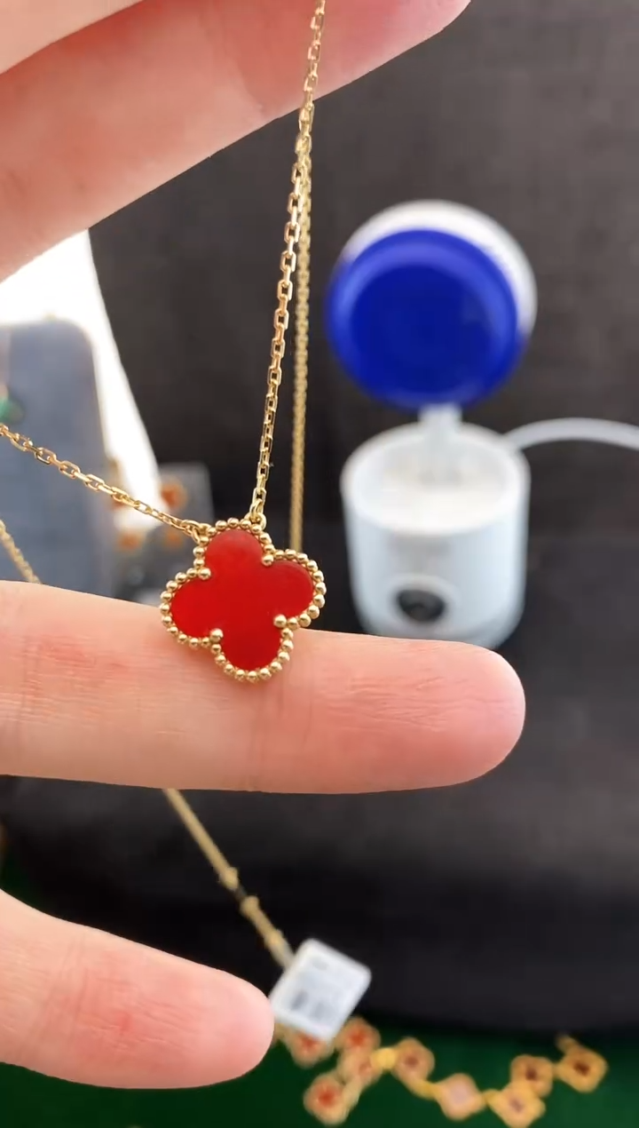 【闪购商品】玛瑙/玉髓项链18K金镶嵌.