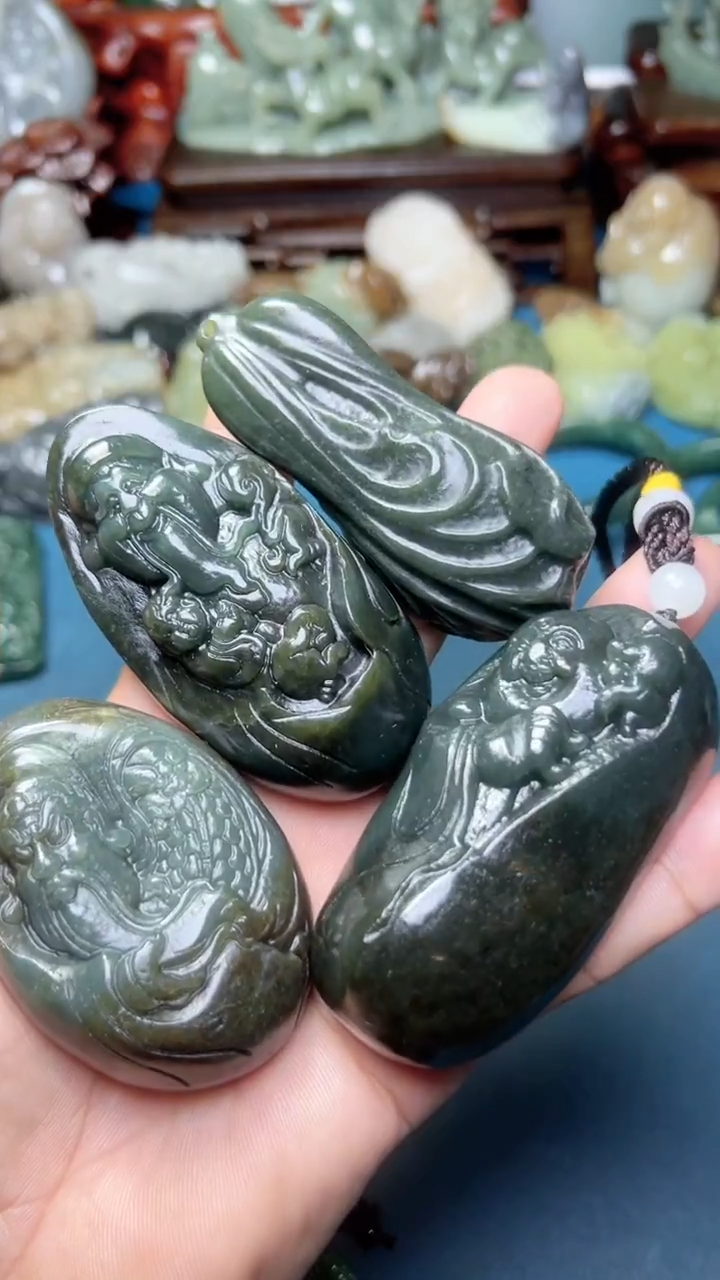 未镶嵌和田玉把件3