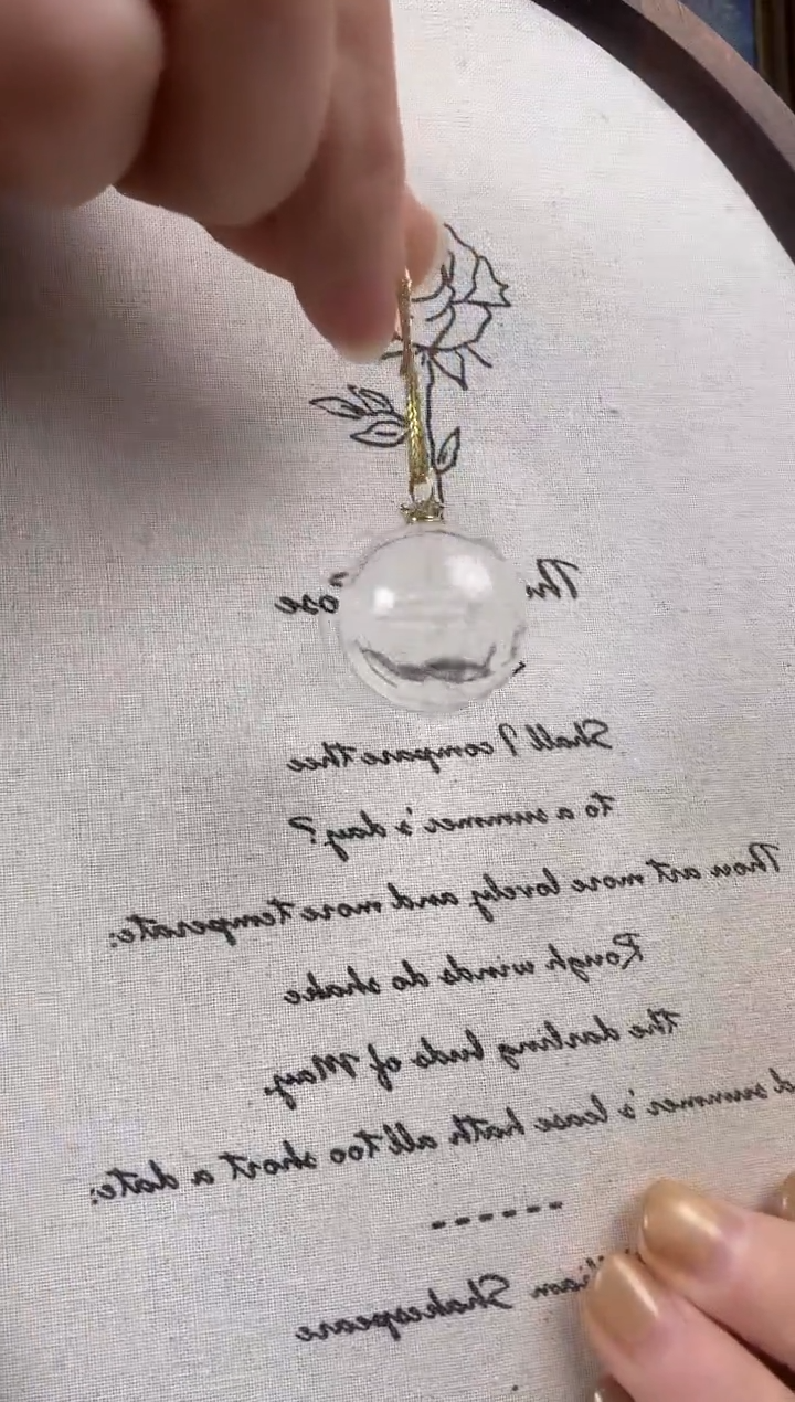 颈饰18K金镶嵌水晶天然金发金吊坠