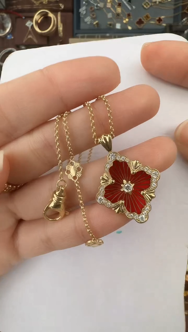 【闪购商品】钻石项链18K金镶嵌大号布布项链【红】