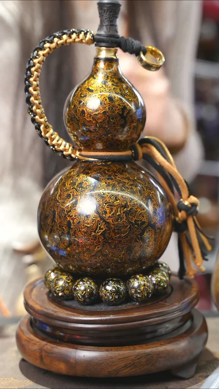 【闪购商品】XH231漆艺酒葫芦不包手串及旋转底座