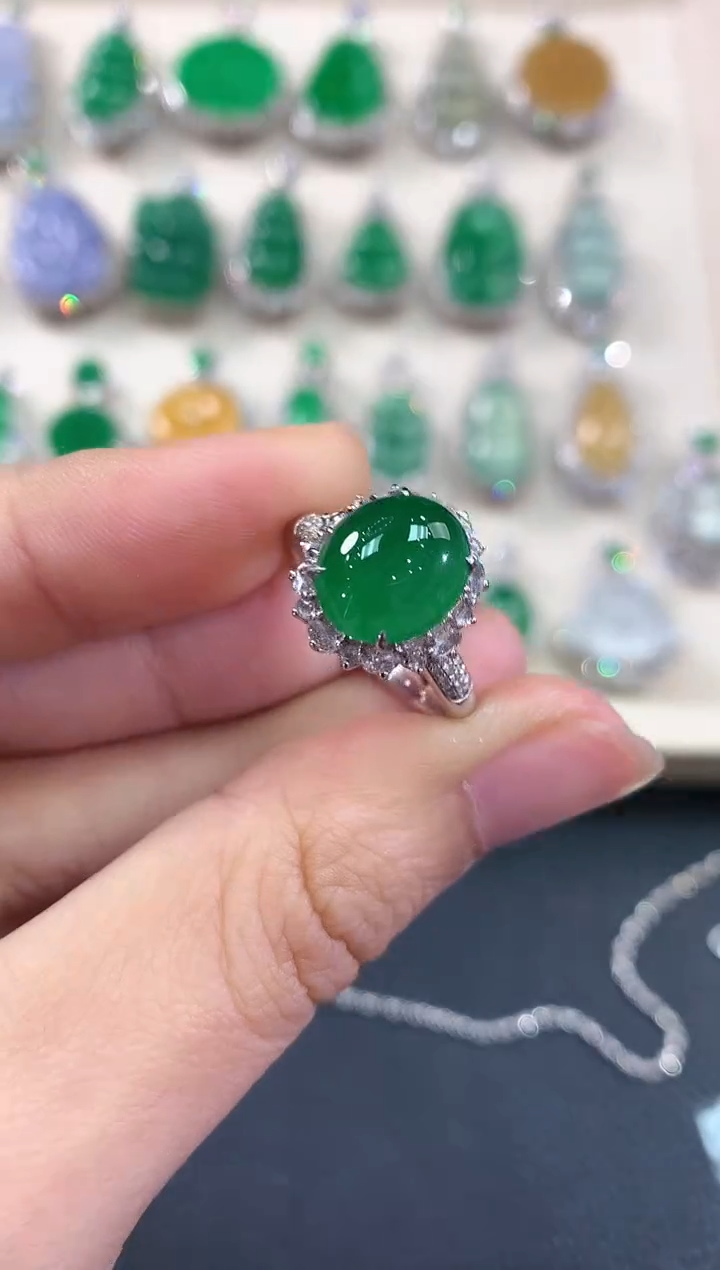 【闪购商品】翡翠戒指18K金镶嵌B224       