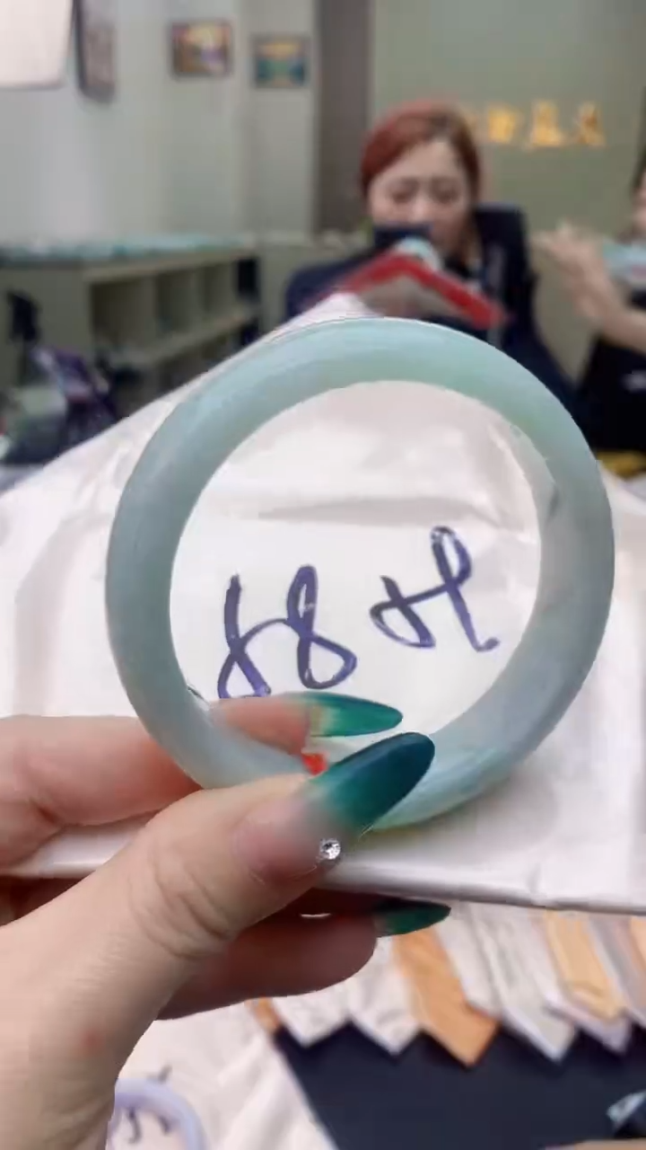 【闪购商品】翡翠手镯未镶嵌0531813953