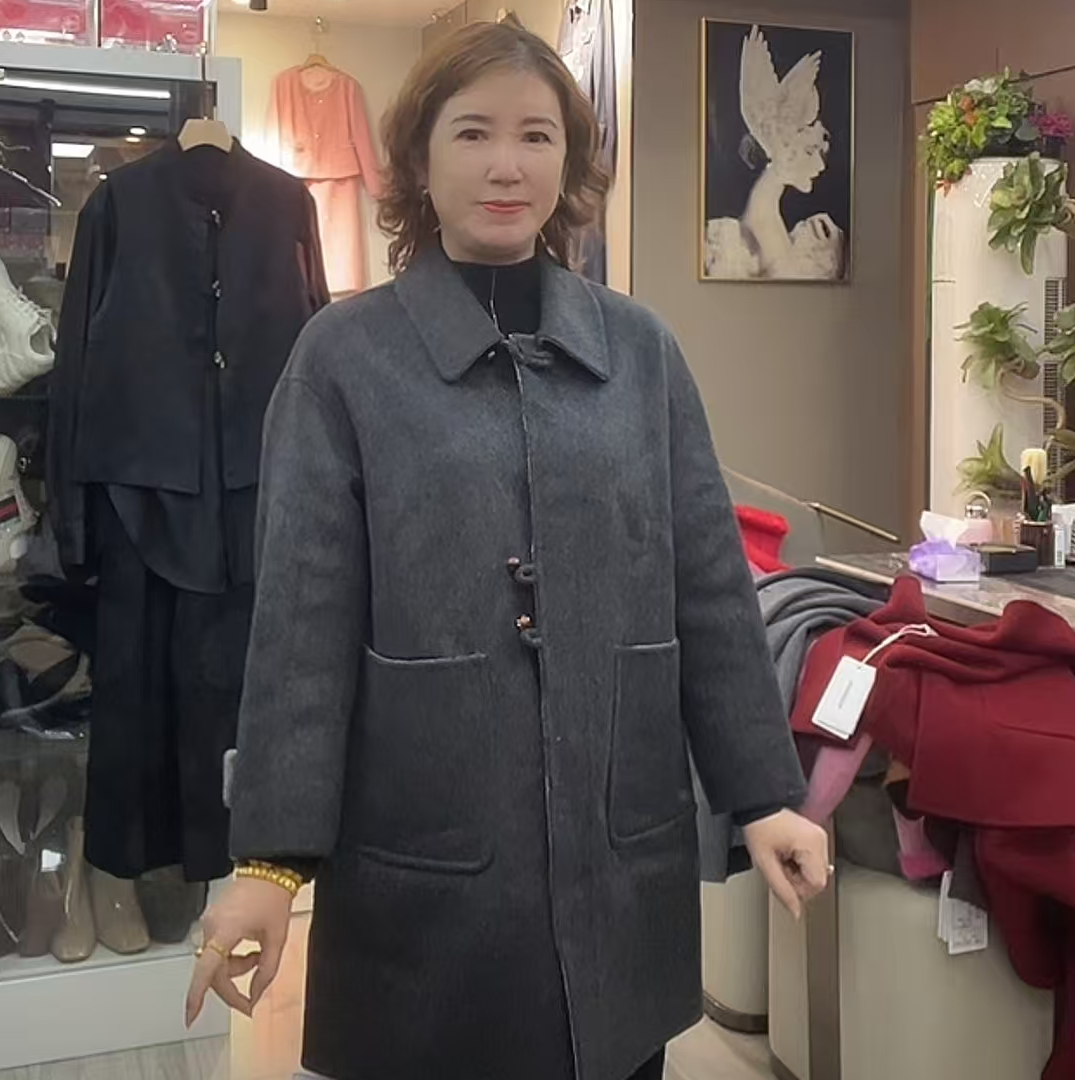 茹茹时装灰色长款毛衣外套