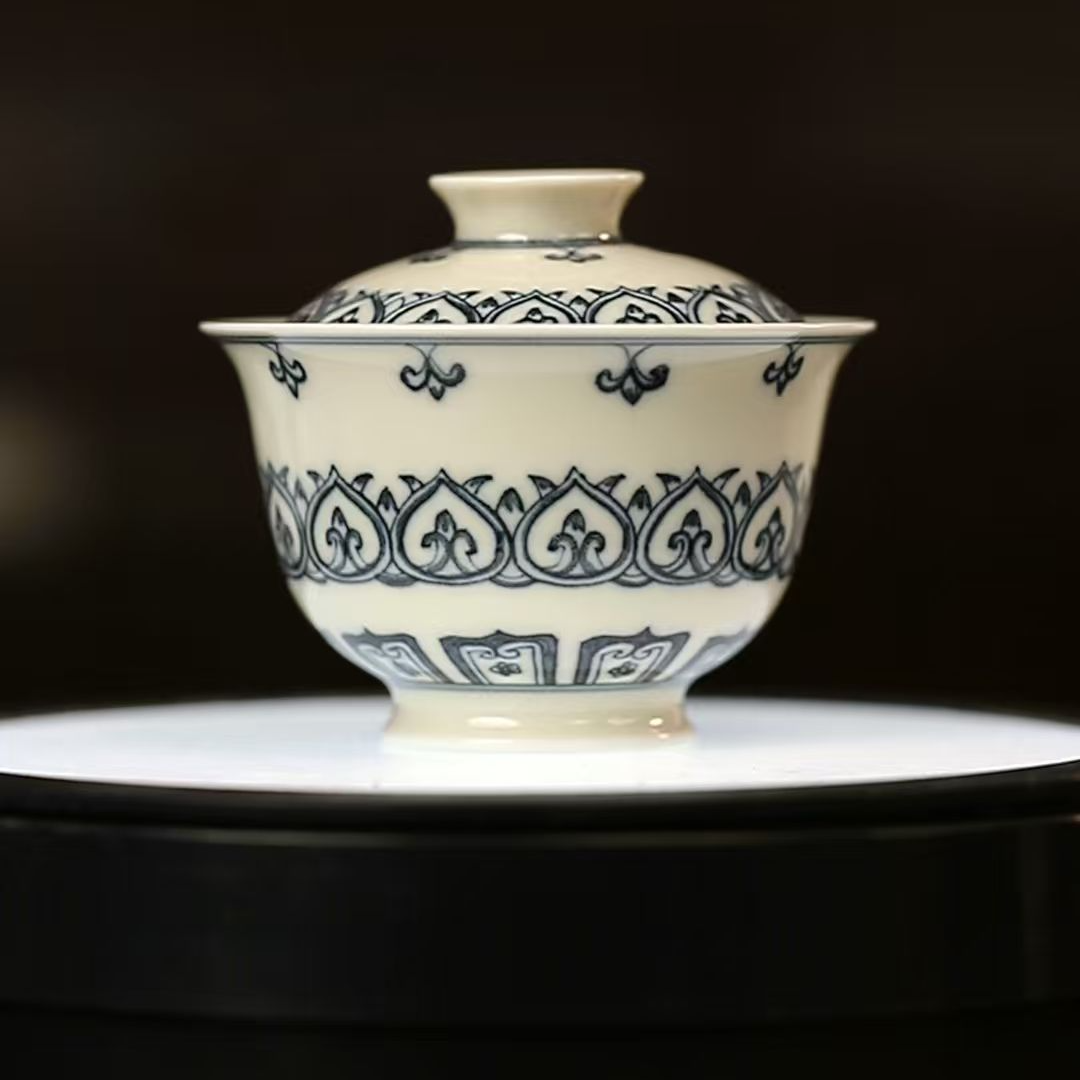 12.24/M400B4/二号釉/陶瓷宝相纹盖碗