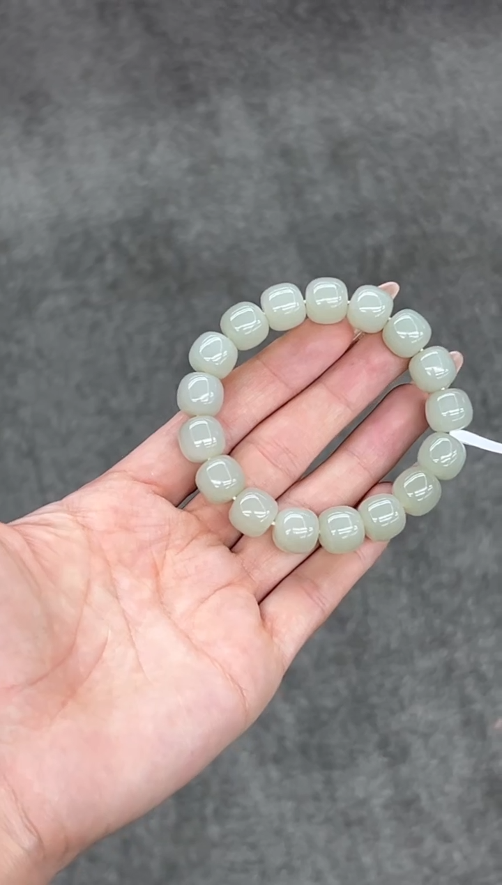 未镶嵌手串和田玉且末近矿微色差卡12