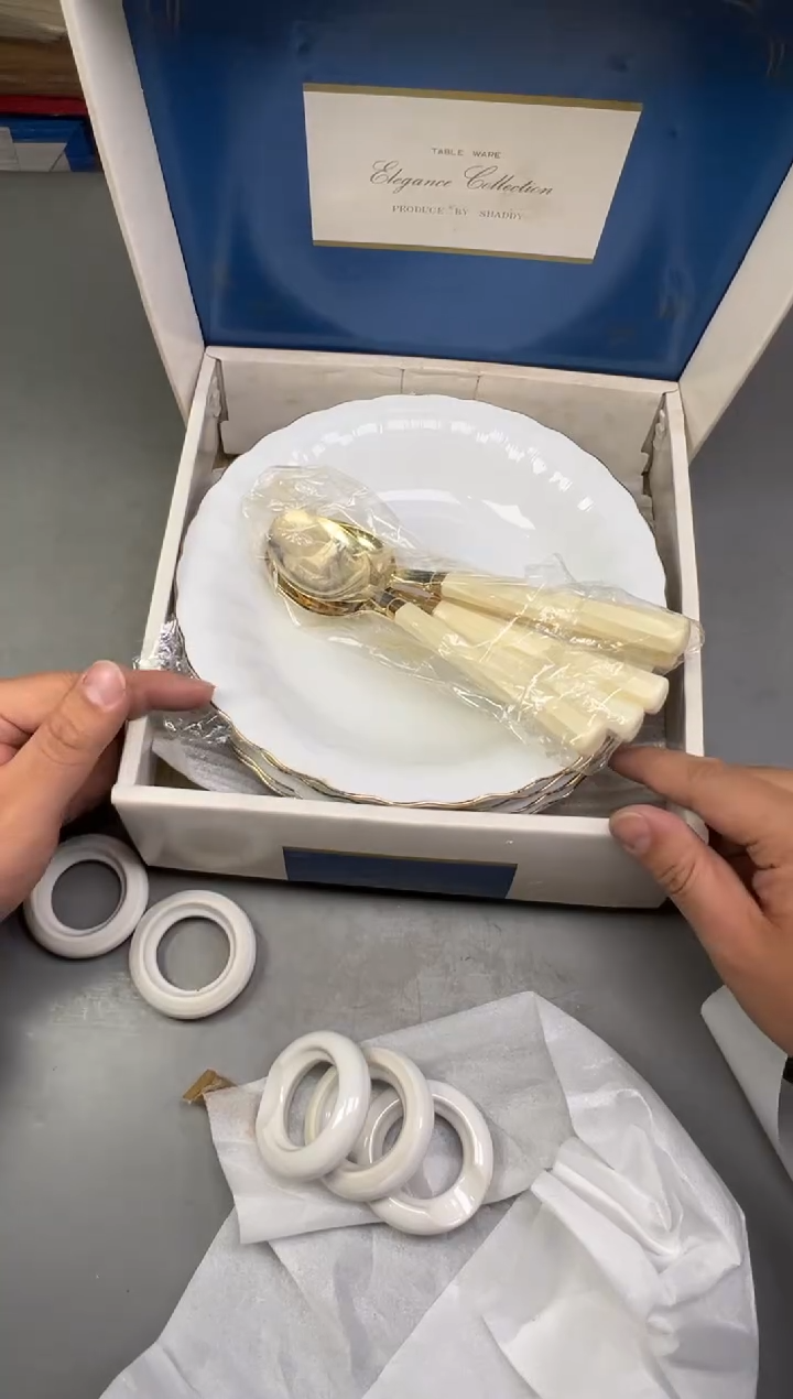 瓷片有*858号满30米包邮，碰瓷社感谢您的支持~