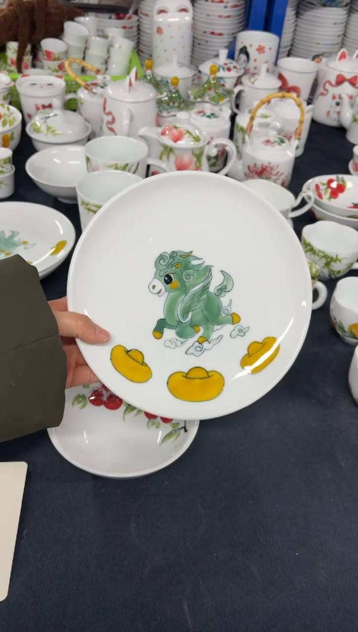 基**鱼景德镇高温陶瓷食品级手绘釉中彩餐具-平盘