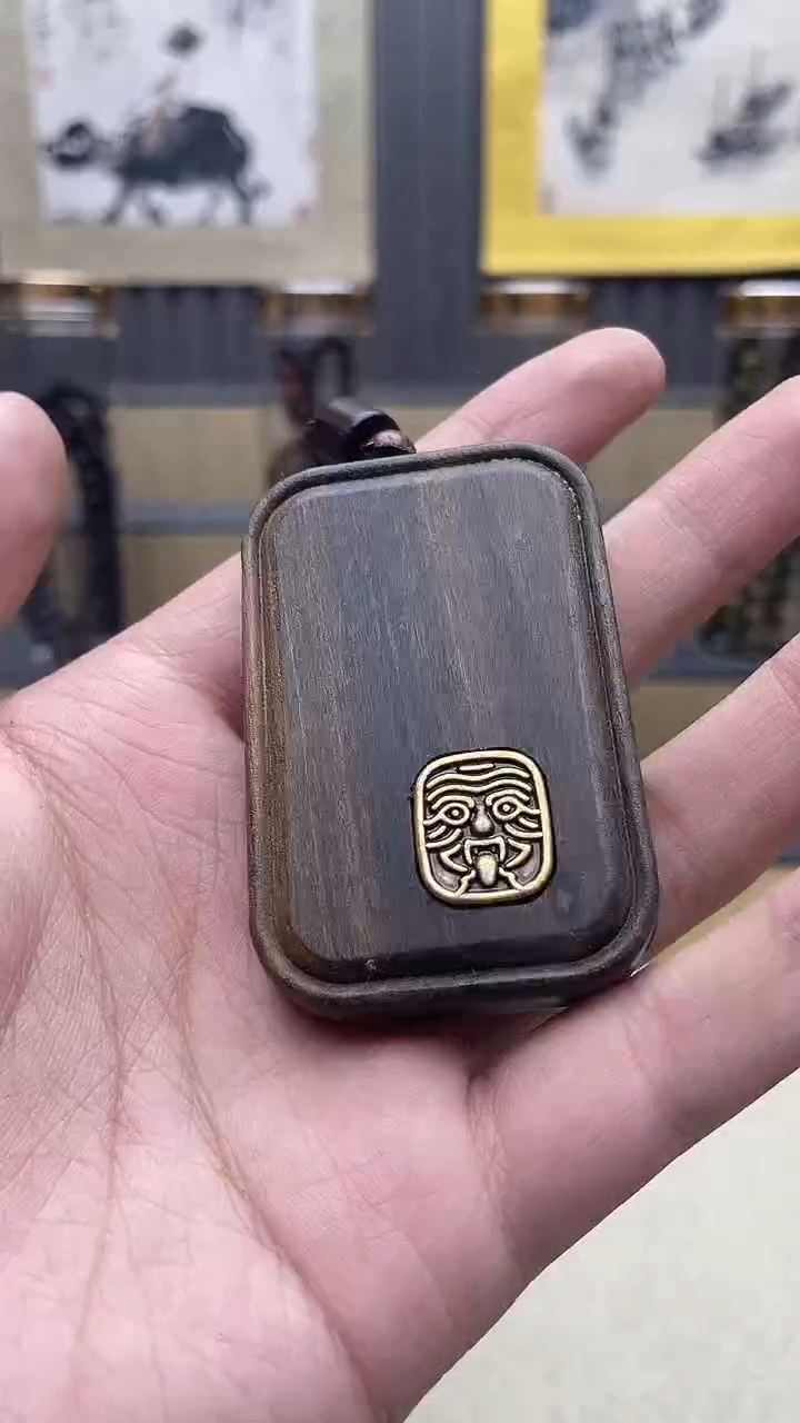 贡木吊坠      377