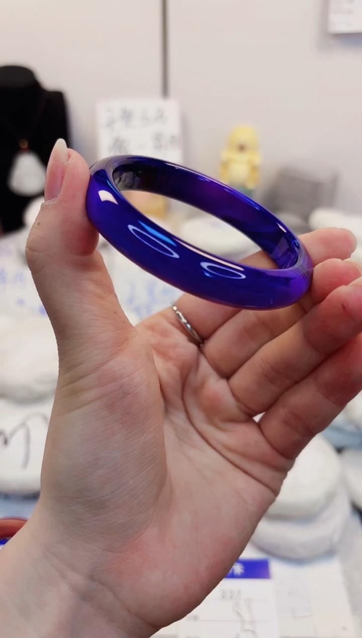 【闪购商品】石英质玉手镯未镶嵌337