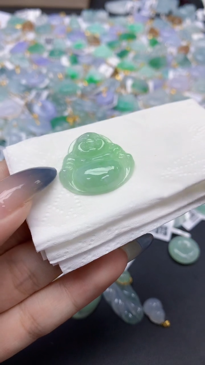 翡翠未镶嵌颈饰天然a货翡翠