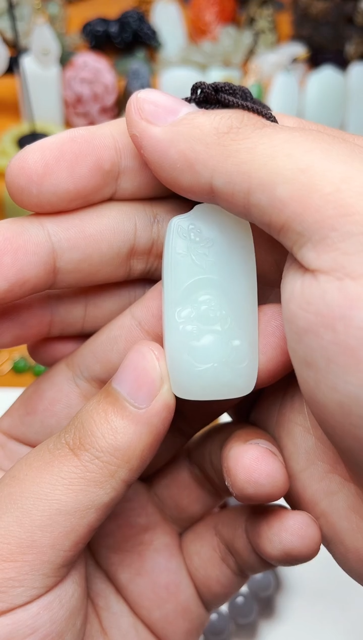 【闪购商品】和田玉颈饰未镶嵌佛公01