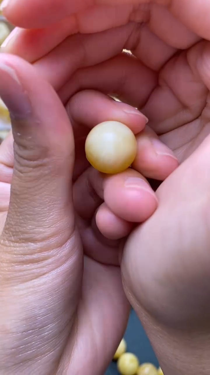 未镶嵌琥珀裸石蜜蜡.6