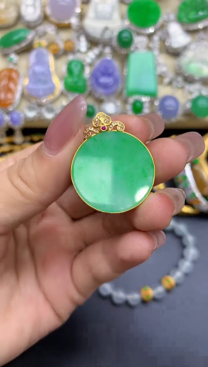 颈饰18K金镶嵌翡翠337-中国好珍宝