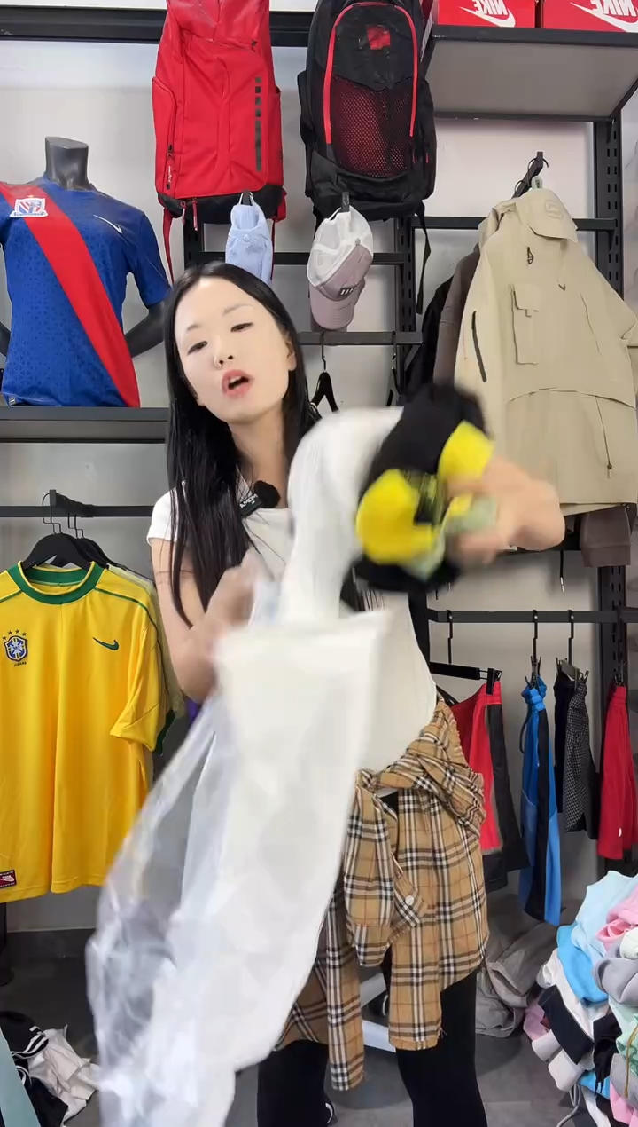 725编码 瑕疵款直播间过款为准 尺码·