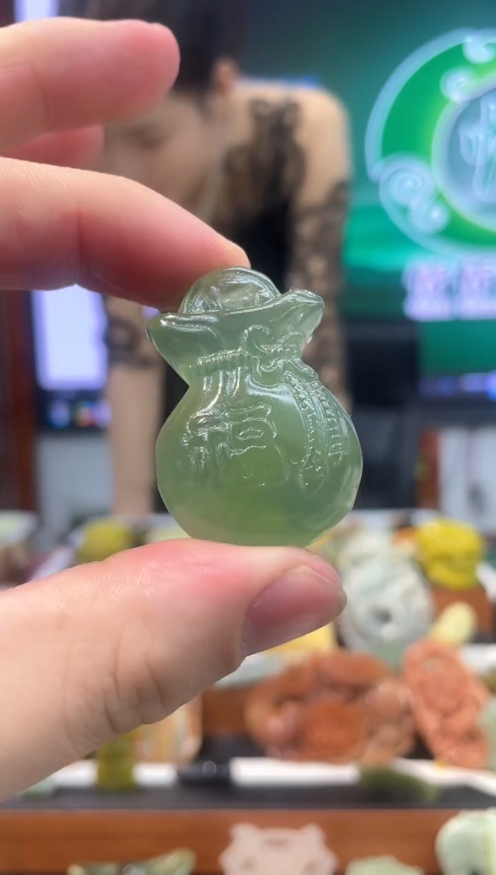 【闪购商品】岫玉吊坠未镶嵌多样性发货*拍一发一