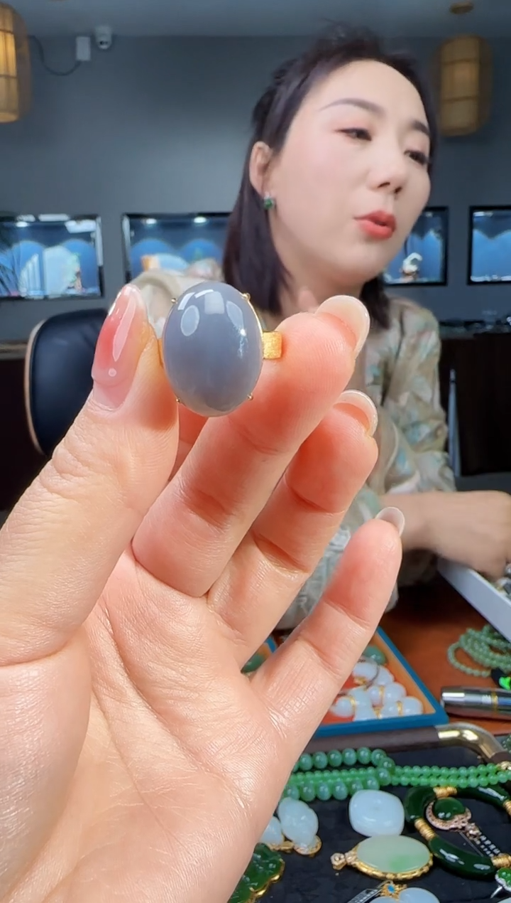 银S925镶嵌戒指和田玉1