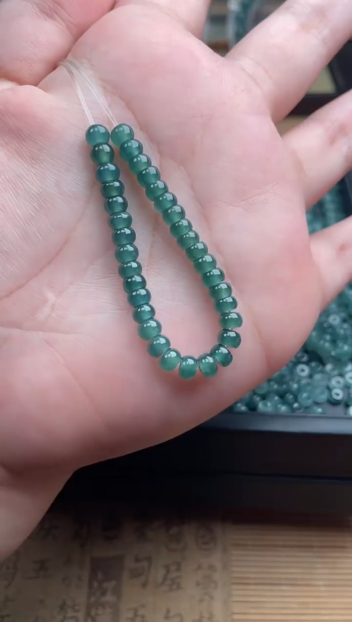 【闪购商品】翡翠手链未镶嵌算盘珠深色