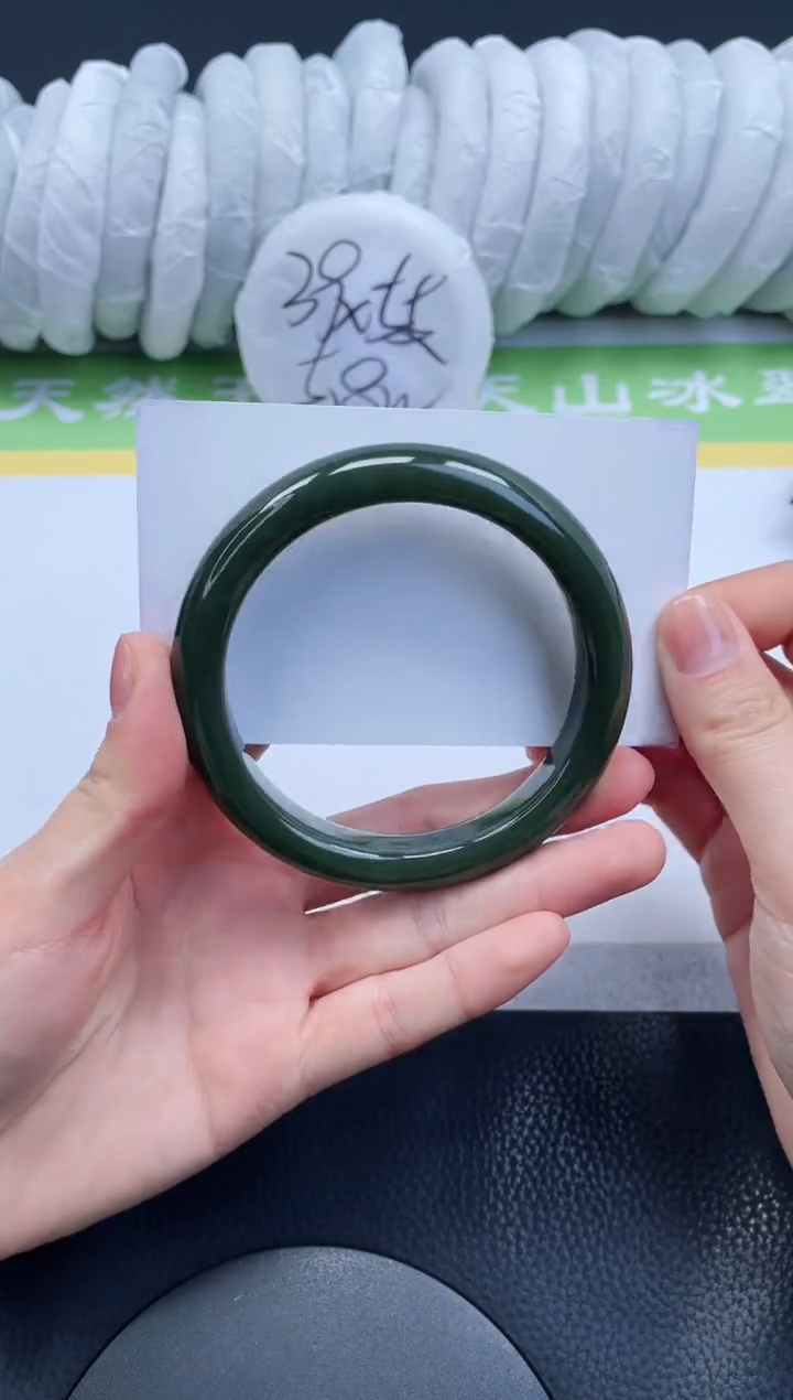 【闪购商品】和田玉手镯未镶嵌A322-61+