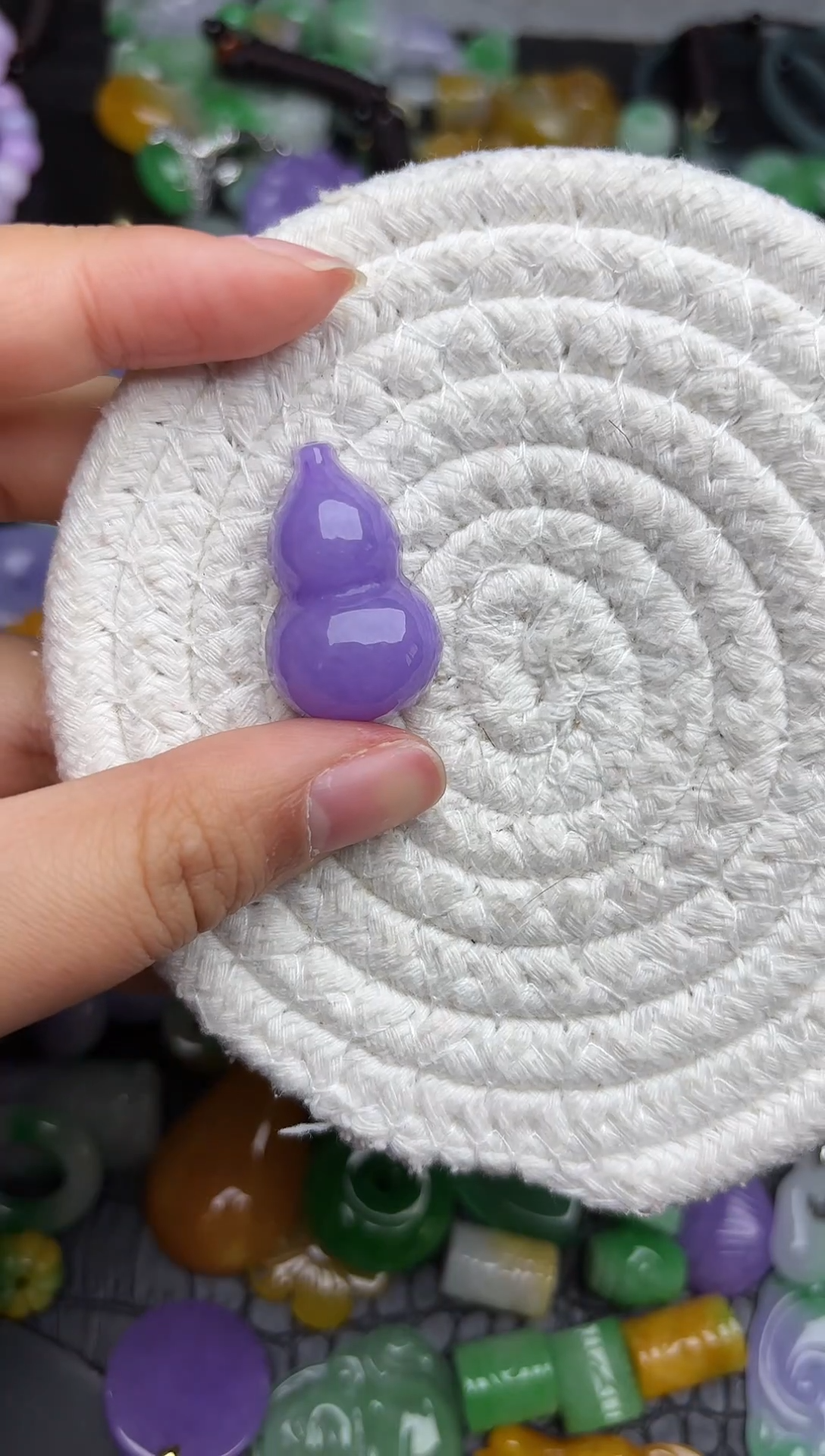 颈饰未镶嵌翡翠缅甸翡翠吊坠