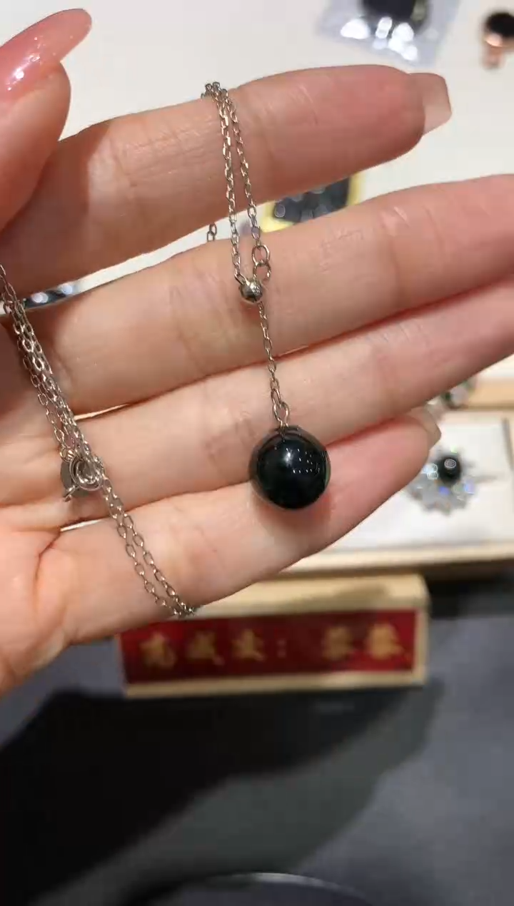 【闪购商品】翡翠套链银S925镶嵌56多人多样性随机发货1件