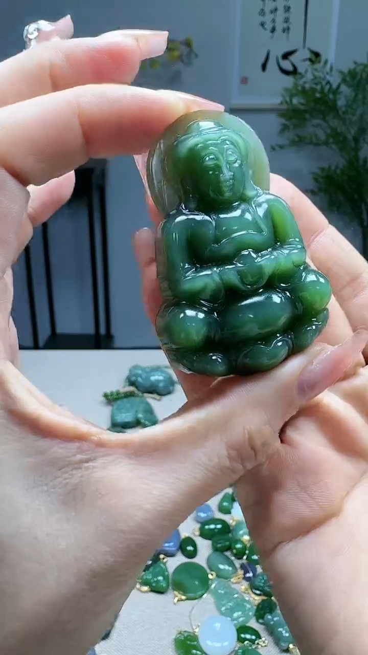 未镶嵌和田玉挂件1