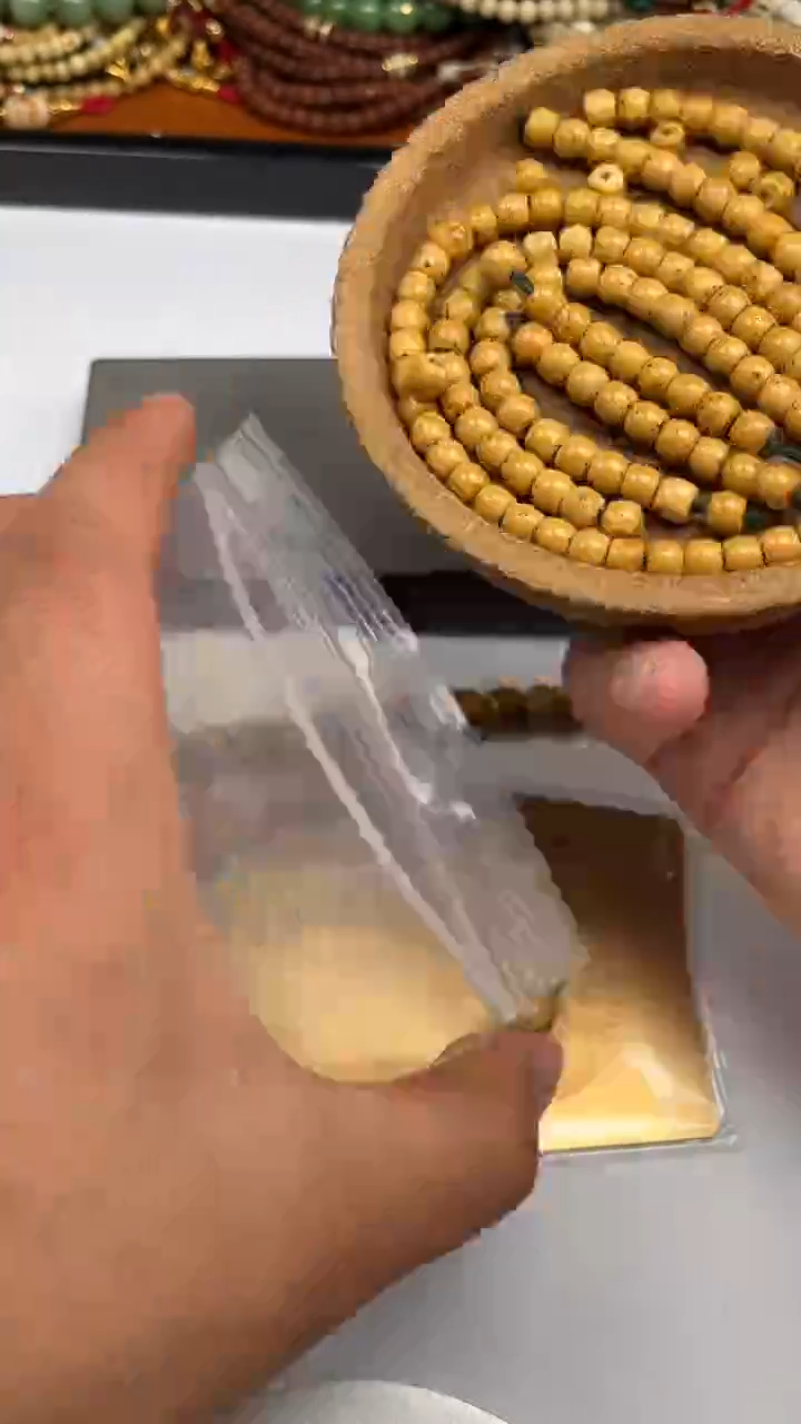 【闪购商品】菩提手串未镶嵌木带宝