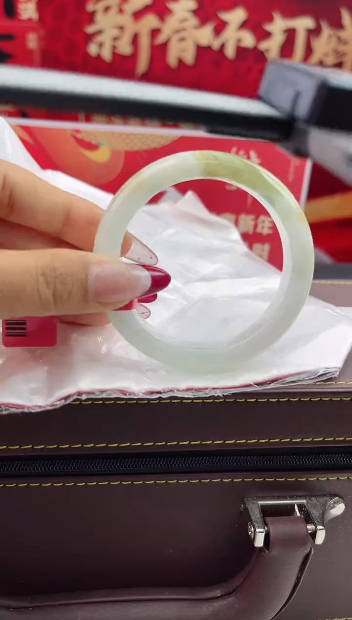 【闪购商品】翡翠手镯未镶嵌翡翠手镯2