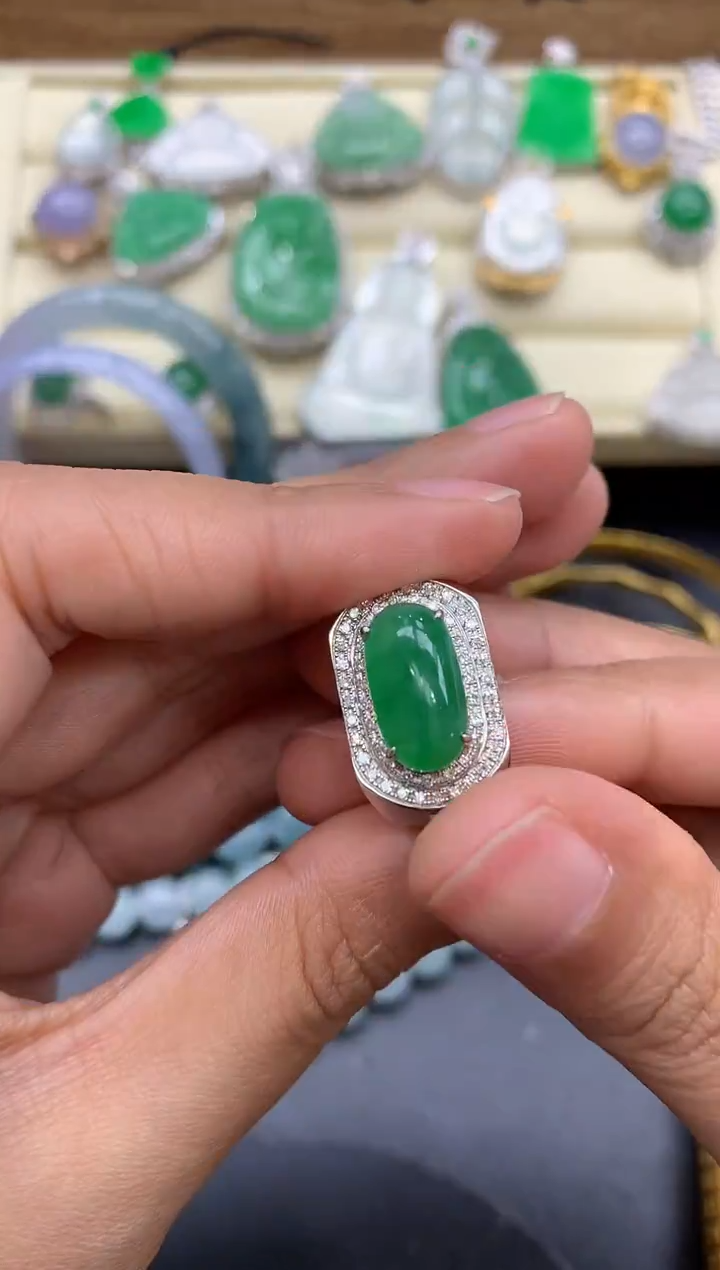 【闪购商品】翡翠戒指18K金镶嵌320-中国好珍宝