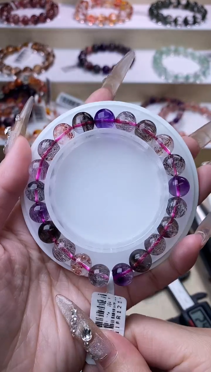 【闪购商品】水晶手链未镶嵌黑加仑超七单圈8m+