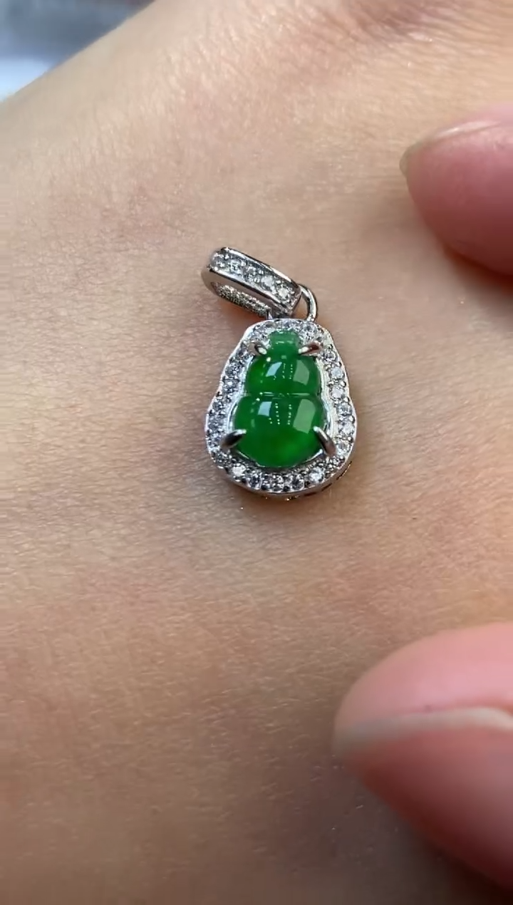 银S925镶嵌挂件翡翠376659    多人  多样性发一件
