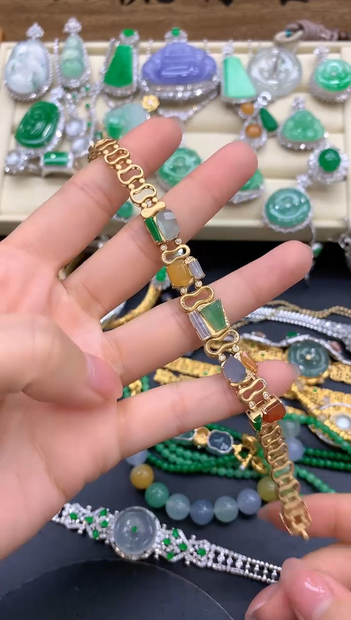 【闪购商品】翡翠手链18K金镶嵌520-中国好珍宝